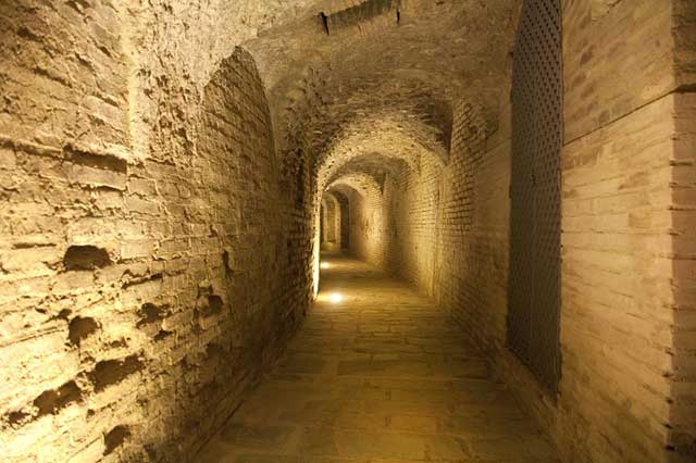 Hasta el 28 de junio de 2012, visitas nocturnas escenificadas al Conjunto Arqueológico de Itálica, Santiponce (Sevilla)